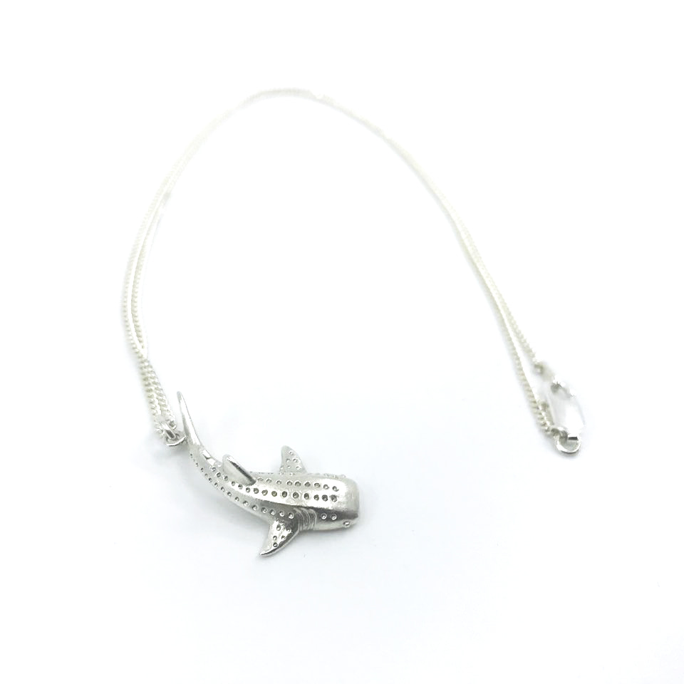 WHALESHARK NECKLACE