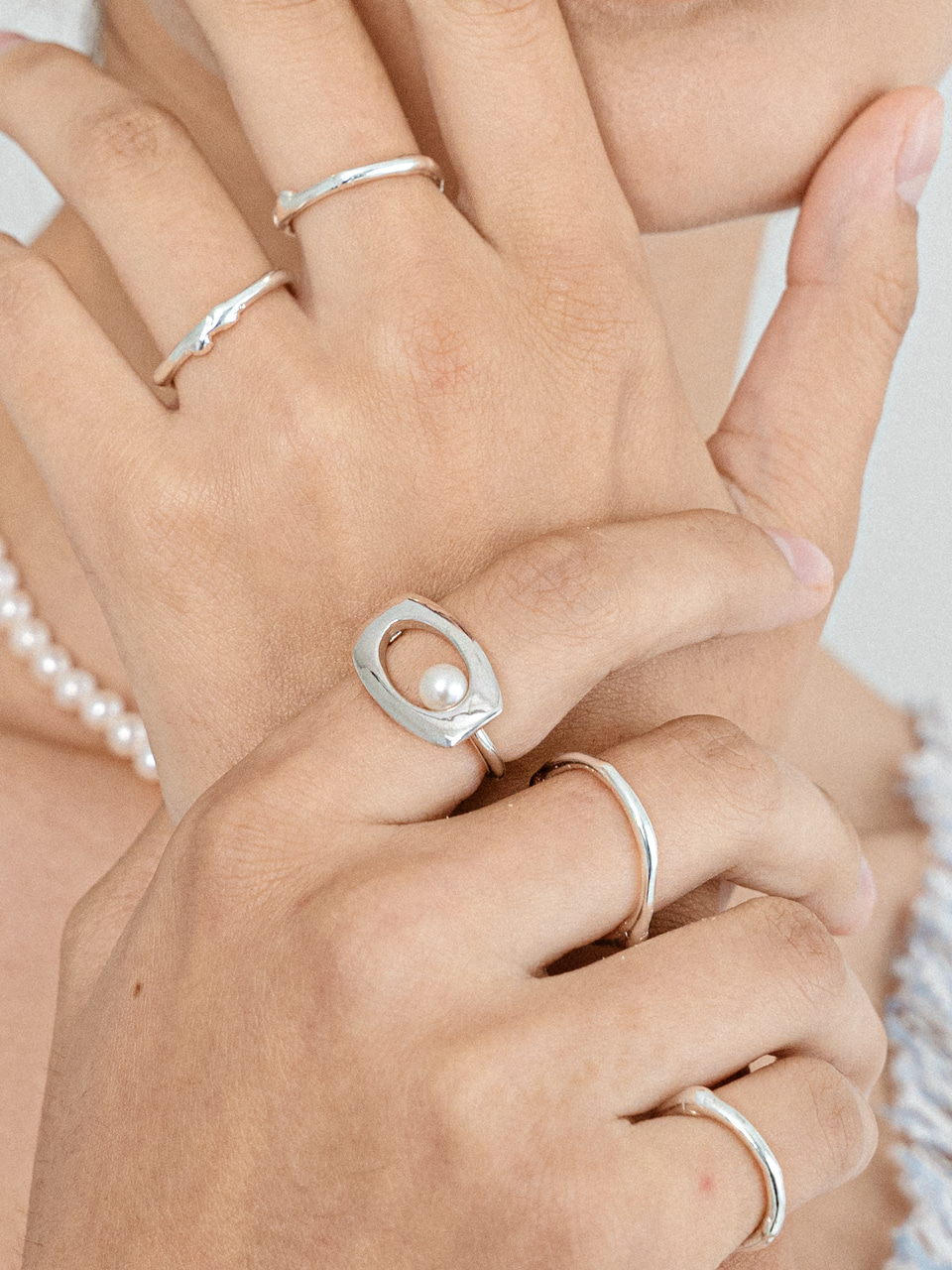 square link pearl ring